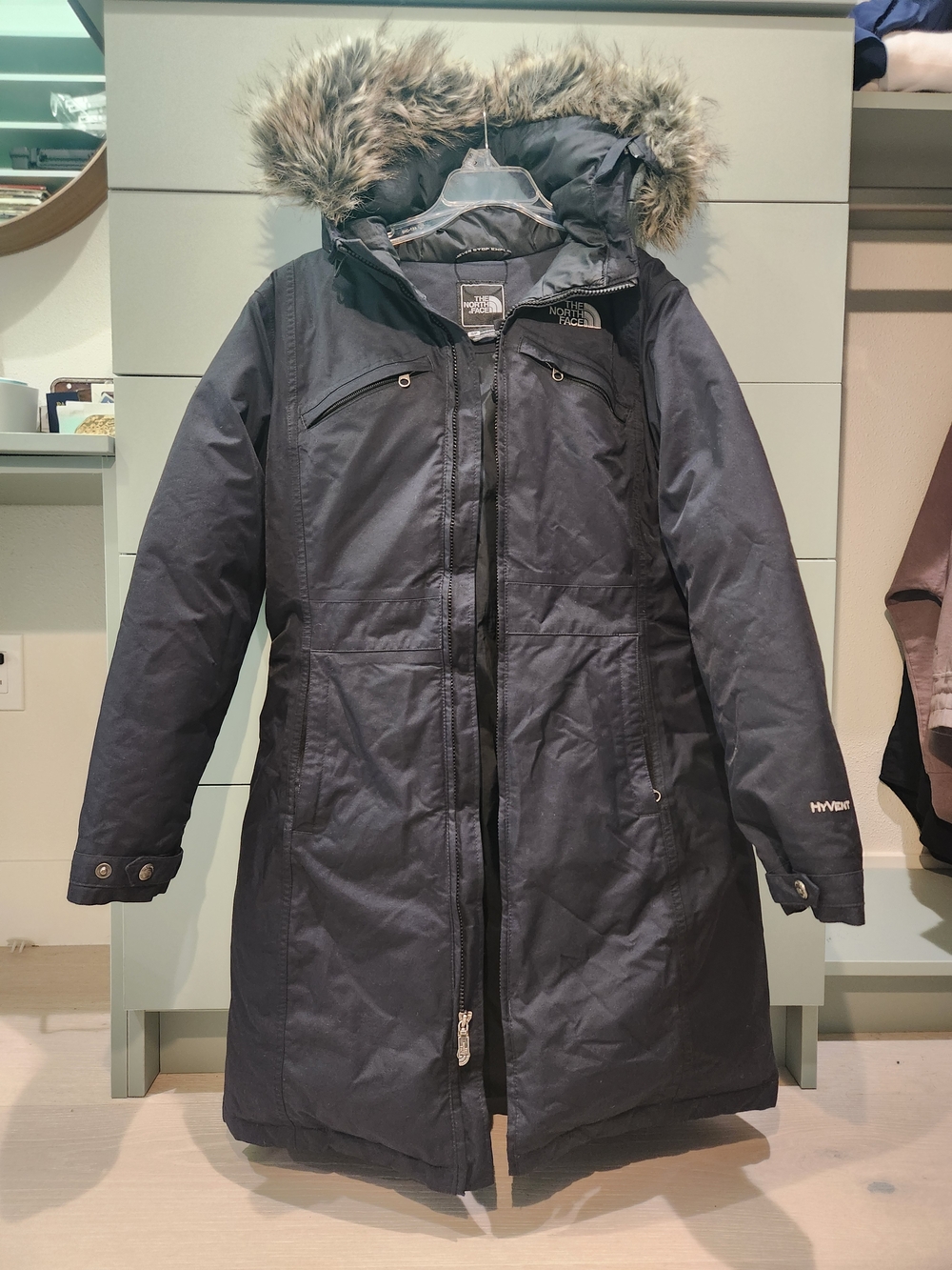 The North Face Women's Black Arctic Parka with Faux Fur Hood - Picture 2 of 11